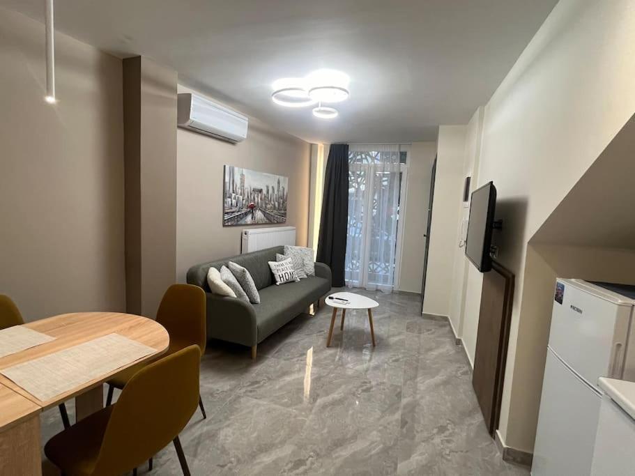Odyssey Apt 1 Thessaloníki Eksteriør bilde